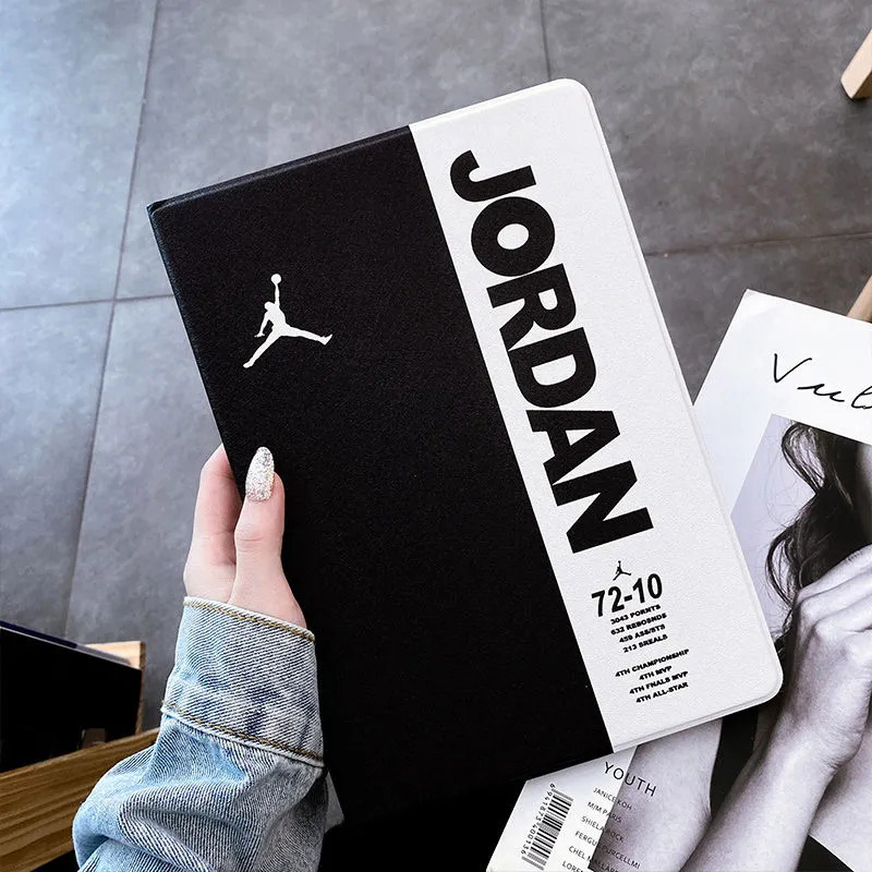 Dior ディオール Nike ナイキ Kaws ブランド アイポッド ミニ 6/9ケース 手帳型 コラボ カウズ革 スタンド付 コピー 第9/8/7世代